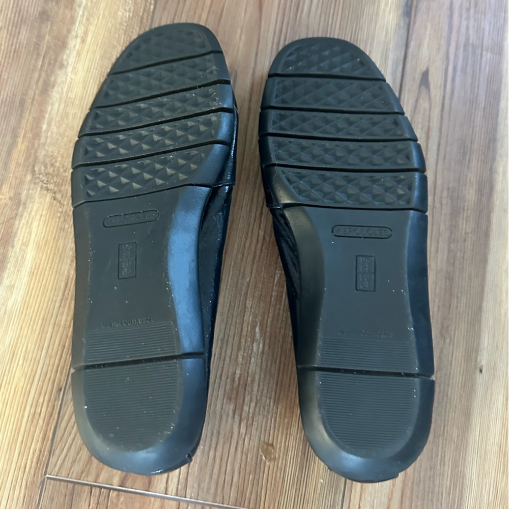 VINTAGE | AEROSOLES | BLACK | GENUINE LEATHER - Picture 3 of 5